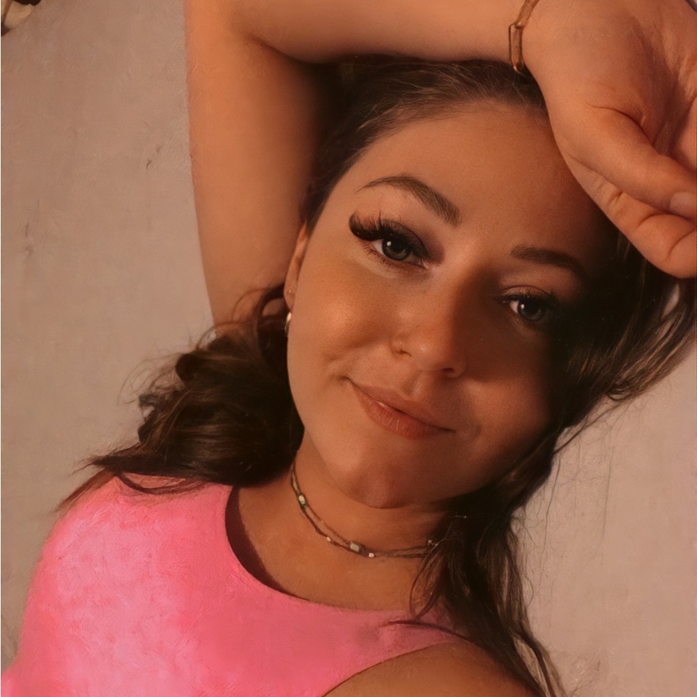 Meet your Posher, Emilie